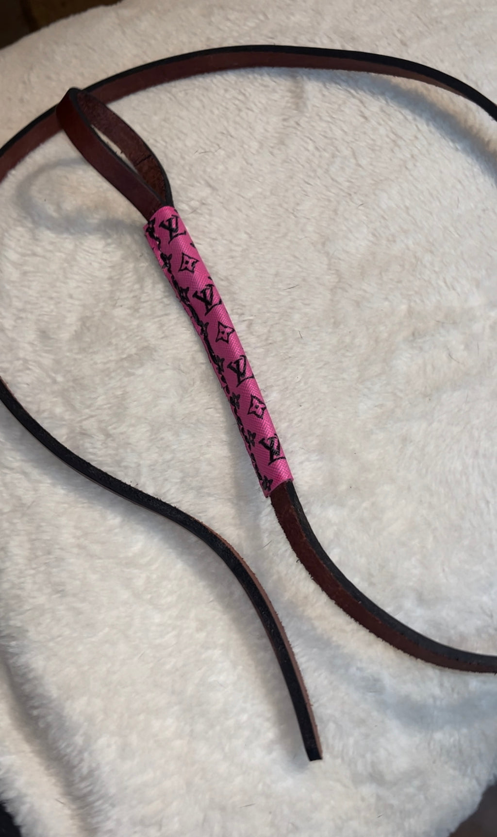 LV over and under whip